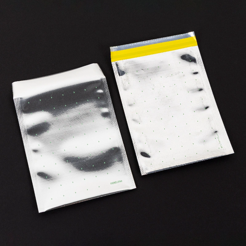 Envelope Metalizado Com Fecho Permanente